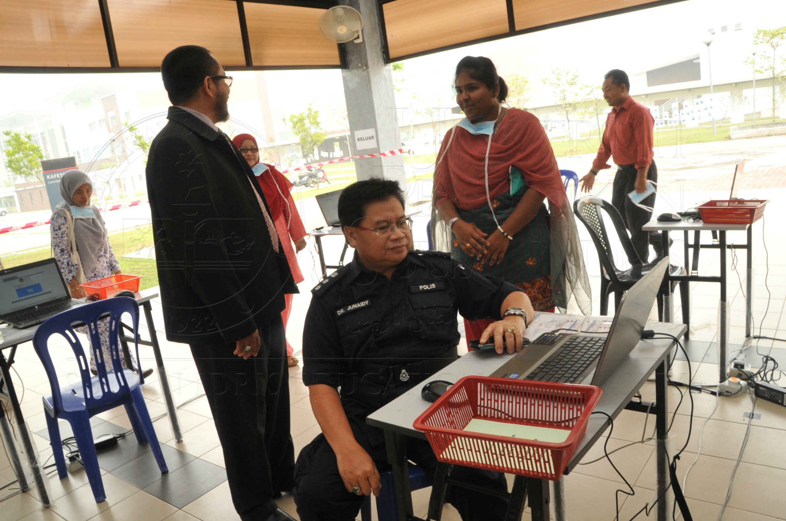 PRO15 143 PILIHANRAYA HAS 5887